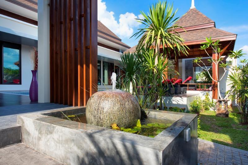 Narintara Private Pool Villas - Free Tuk-Tuk Service To The Beach! Ao Nang Exterior photo